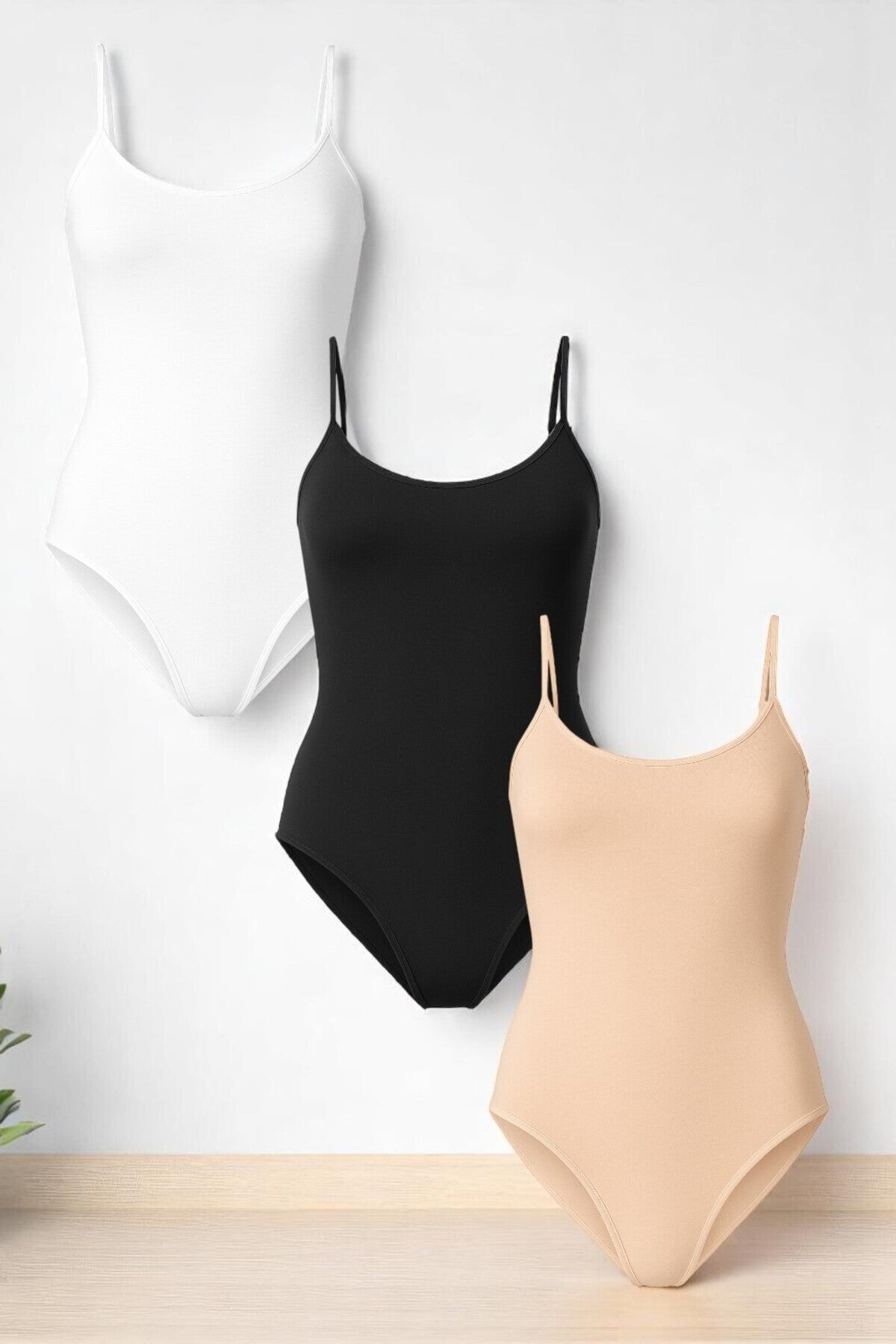 Kadın Pamuklu İp Askılı Geniş Yaka Beyaz Siyah Ten 3'lü Çıtçıtlı Body